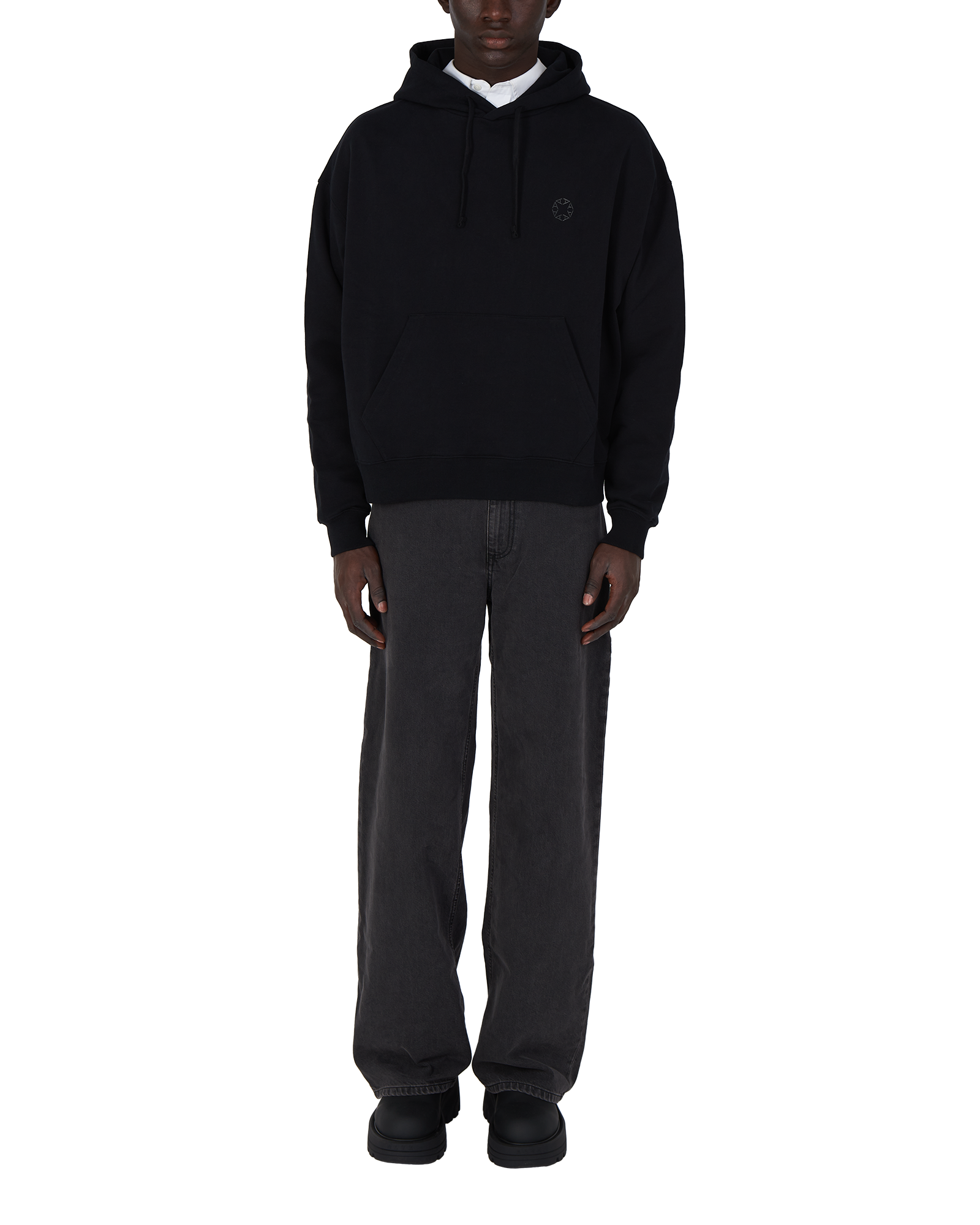 BLACK BOXY PULLOVER HOODIE