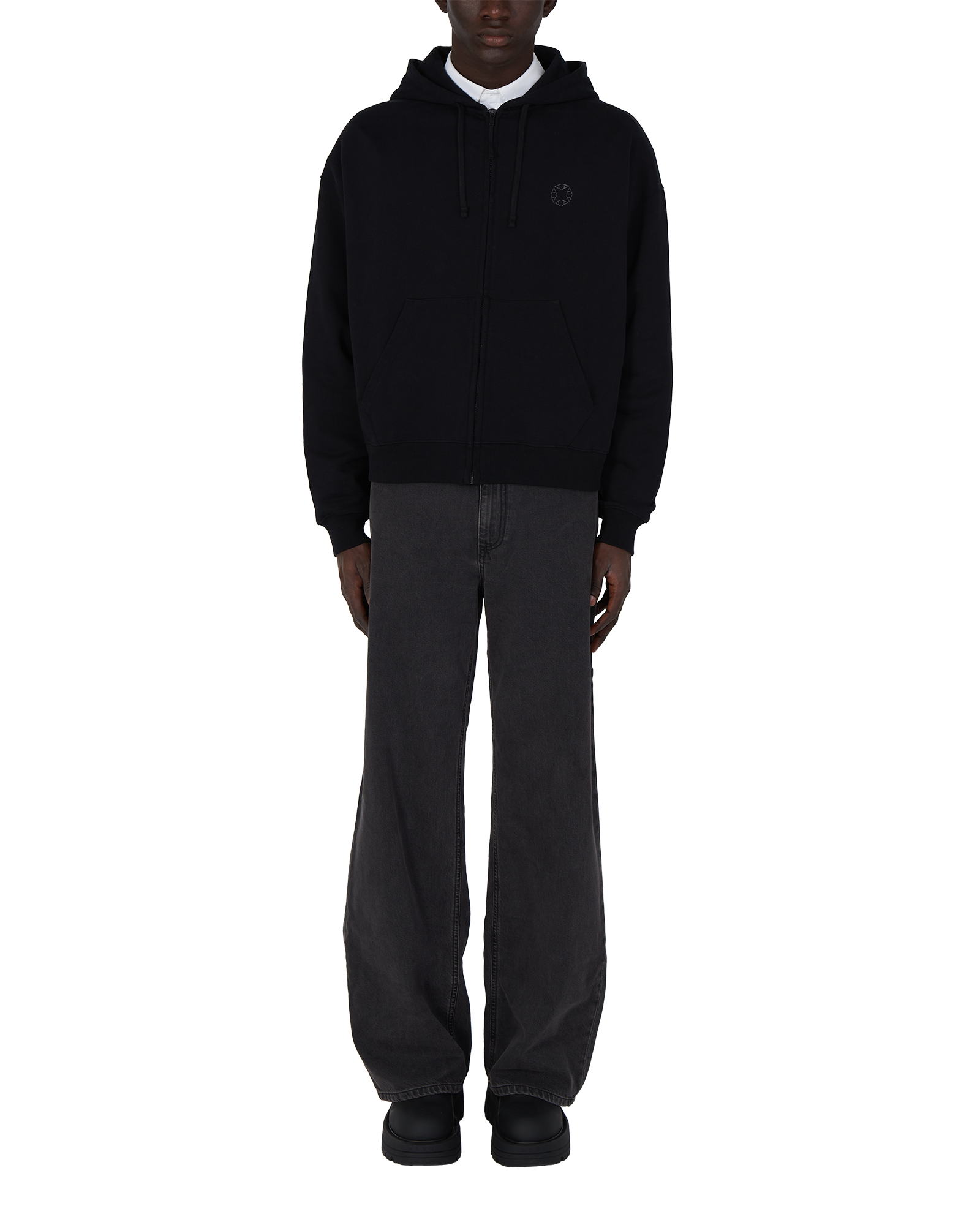 BLACK BOXY ZIP-UP HOODIE