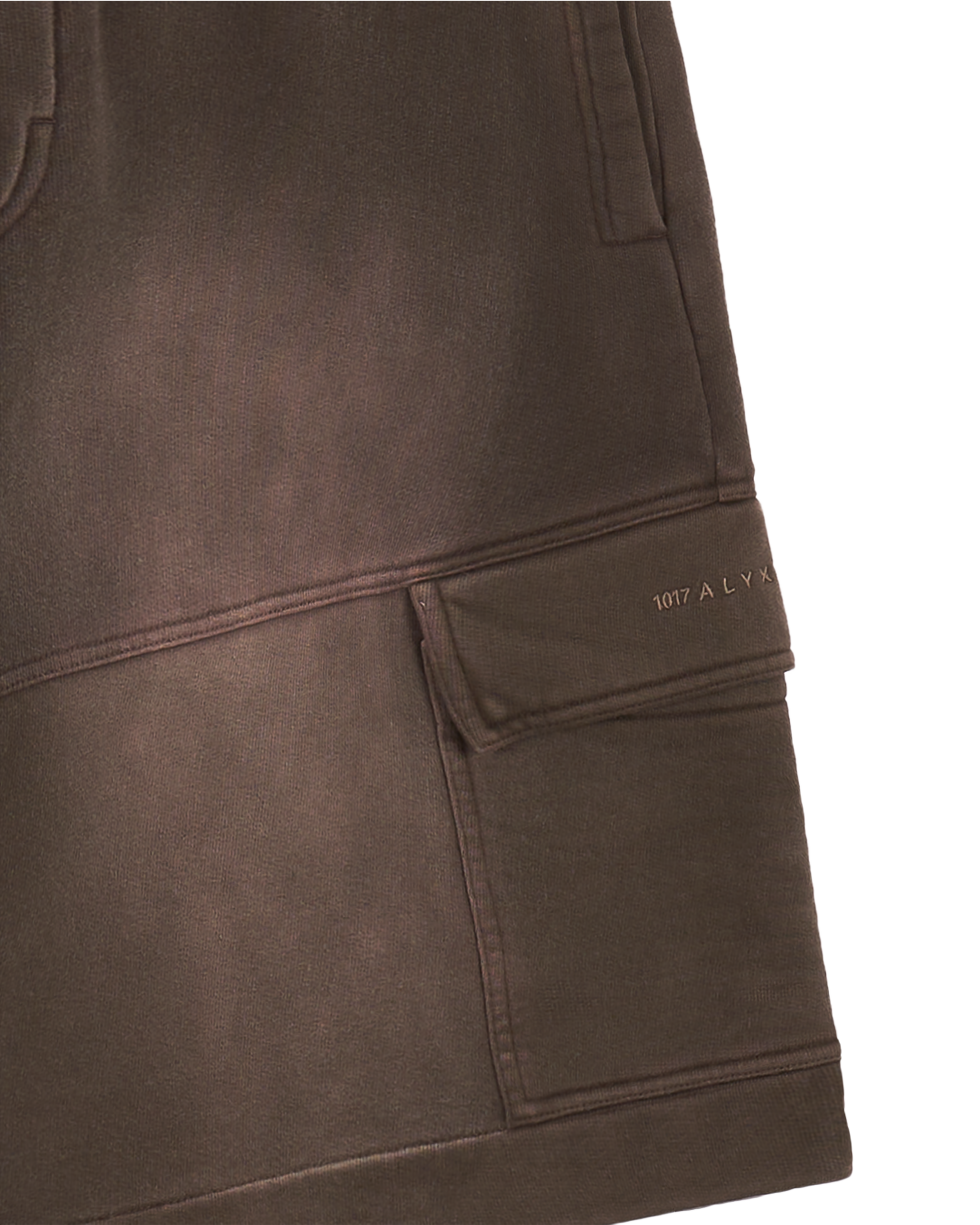 BROWN GARMENT DYE CARGO SHORTS